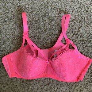 Savage X Fenty hot pink bra lace underwire wide straps bondage look NWOT sz 46DD